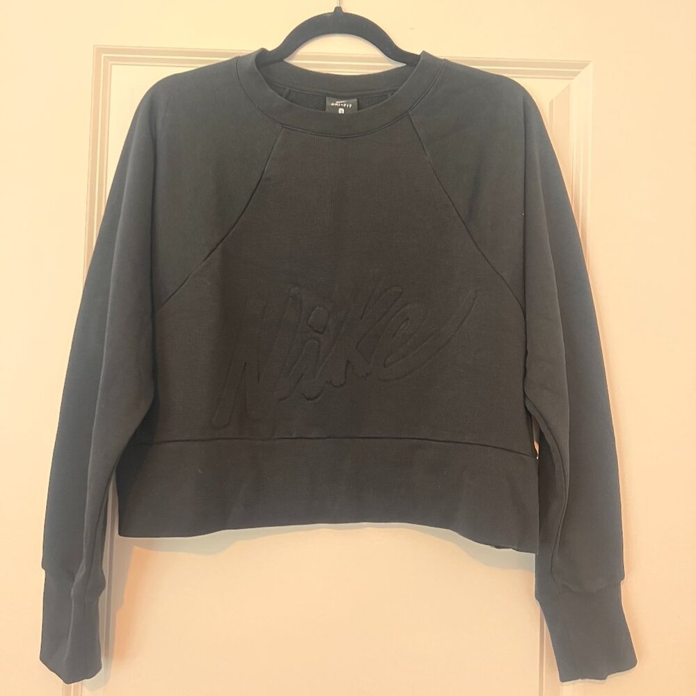 Nike Embossed Dri Fit Get Fit Lux Cropped Sweatshirt